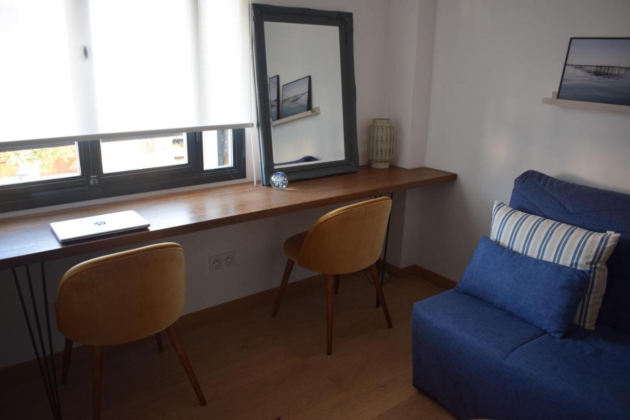 Les Jasmins Bed & Breakfast Marseillan  Luaran gambar