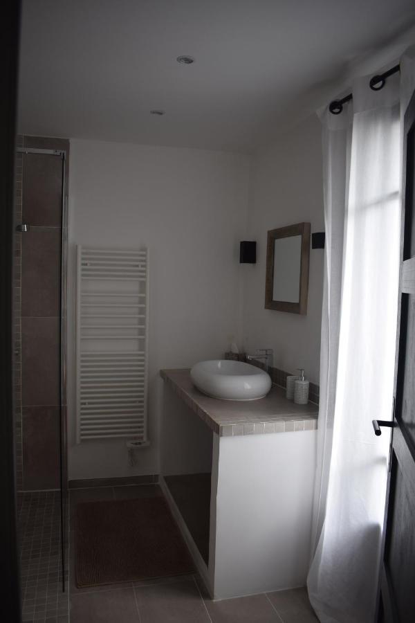 Les Jasmins Bed & Breakfast Marseillan  Luaran gambar