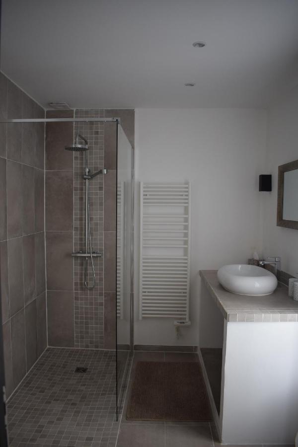 Les Jasmins Bed & Breakfast Marseillan  Luaran gambar