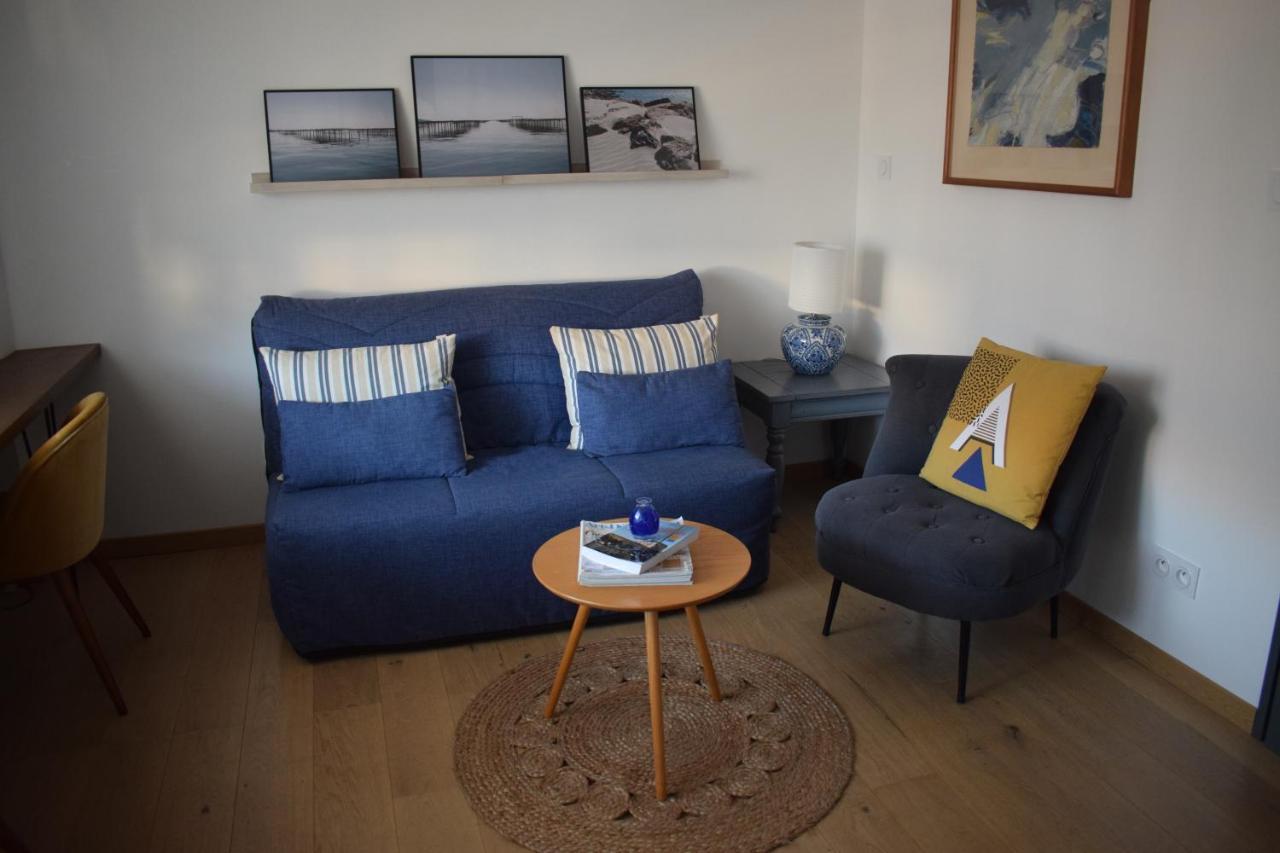 Les Jasmins Bed & Breakfast Marseillan  Luaran gambar