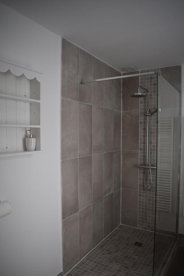 Les Jasmins Bed & Breakfast Marseillan  Luaran gambar
