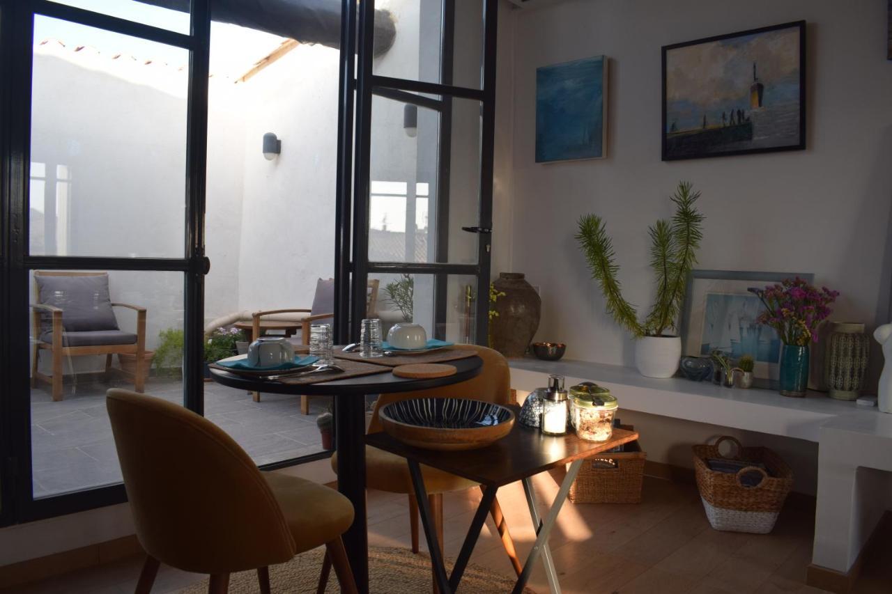 Les Jasmins Bed & Breakfast Marseillan  Luaran gambar